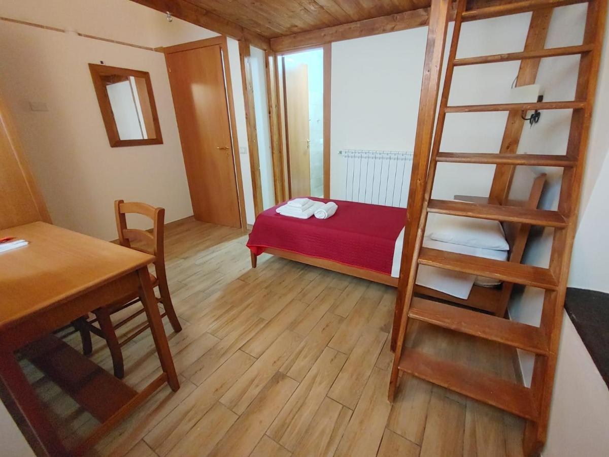 Borgo Sciugolo Bed & Breakfast Baselice Dış mekan fotoğraf