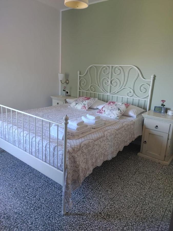 Borgo Sciugolo Bed & Breakfast Baselice Dış mekan fotoğraf